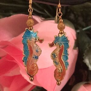 🔥ON SALE🔥3/$30🔥💖 LA Design💖Handmade Earrings